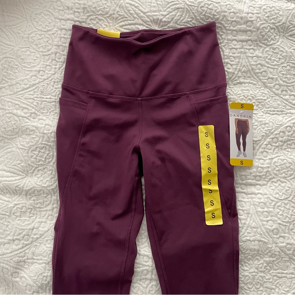 Danskin leggings